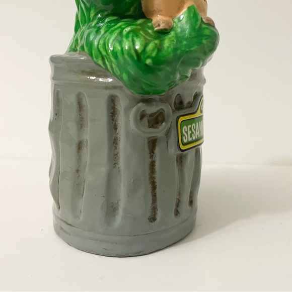Sesame Street Oscar The Grouch Garbage Can Ceramic Coin Bank - Picture 12 of 16